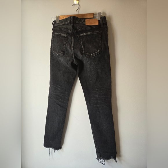 Moussy Vintage Black Distressed Skinny Size 26 - Picture 9 of 9
